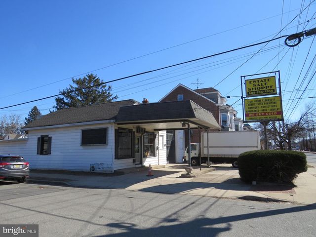 2048 S BROAD STREET, Hamilton, NJ 08610