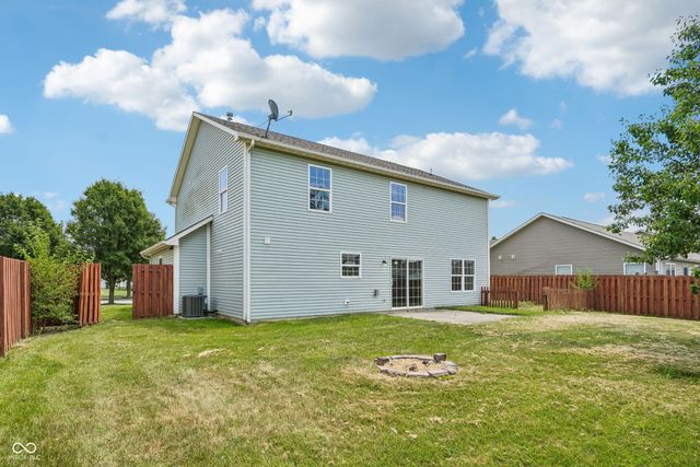 234 School House Drive, Greenfield, IN 46140