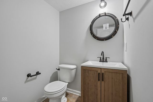 234 School House Drive, Greenfield, IN 46140
