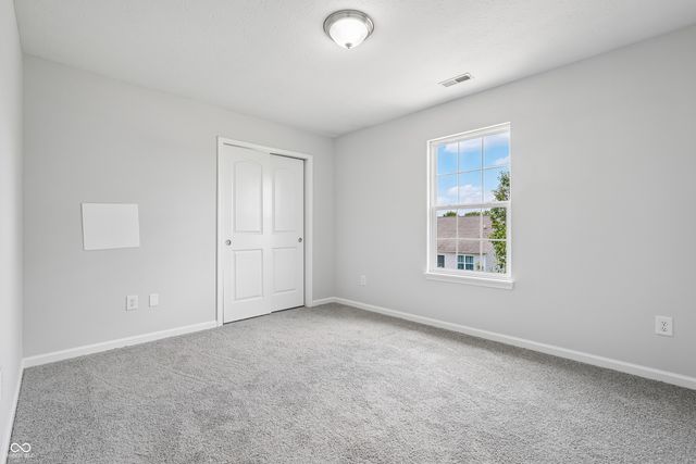 234 School House Drive, Greenfield, IN 46140