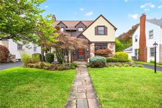68 Biltmore Drive, Irondequoit, NY 14617