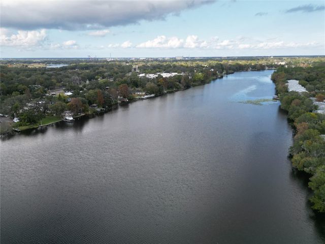 7218 E BANK DRIVE 205, Tampa, FL 33617