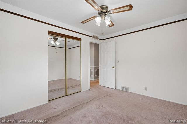 1655 Leslie Street, Westland, MI 48186