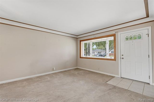 1655 Leslie Street, Westland, MI 48186