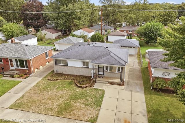 1655 Leslie Street, Westland, MI 48186