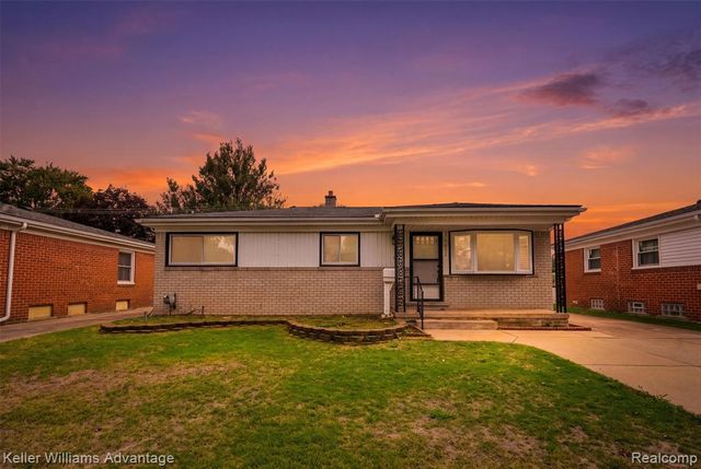 1655 Leslie Street, Westland, MI 48186