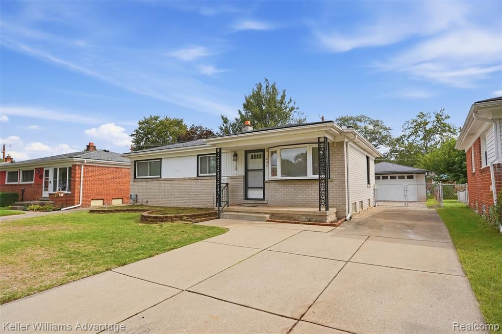 1655 Leslie Street, Westland, MI 48186
