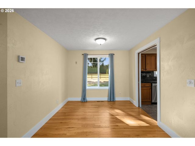13528 Ne DENBROOK Rd, Aurora, OR 97002