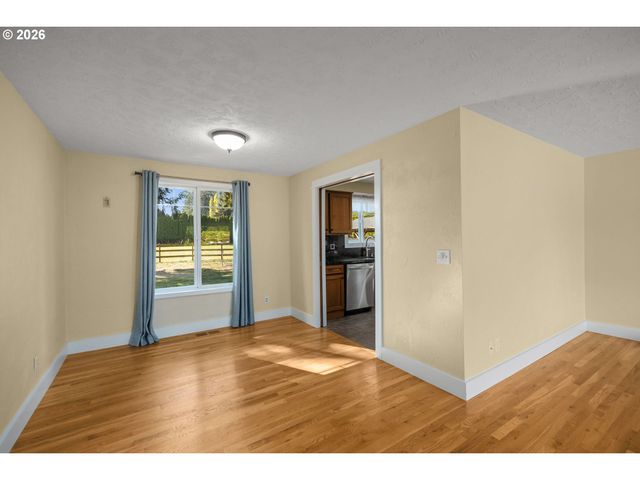 13528 Ne DENBROOK Rd, Aurora, OR 97002