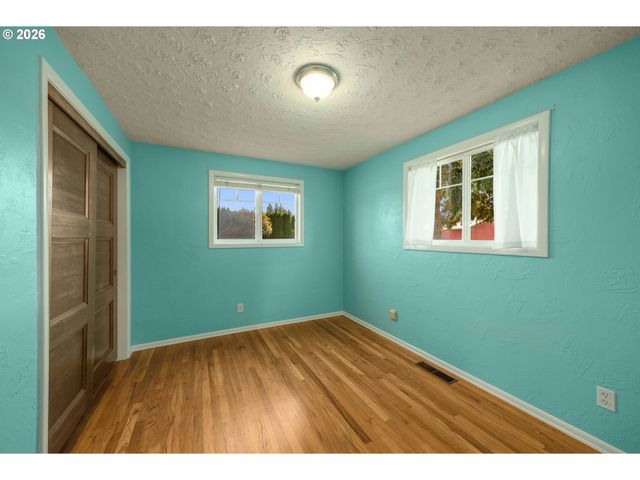 13528 Ne DENBROOK Rd, Aurora, OR 97002