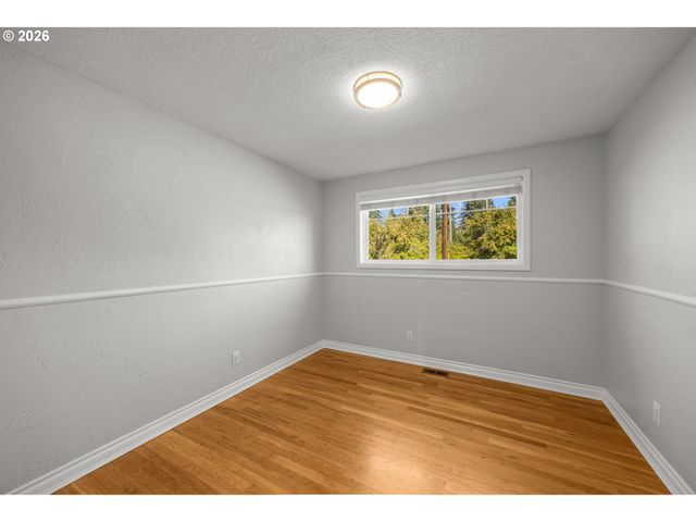 13528 Ne DENBROOK Rd, Aurora, OR 97002