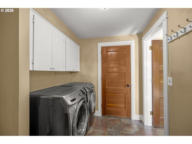 13528 Ne DENBROOK Rd, Aurora, OR 97002
