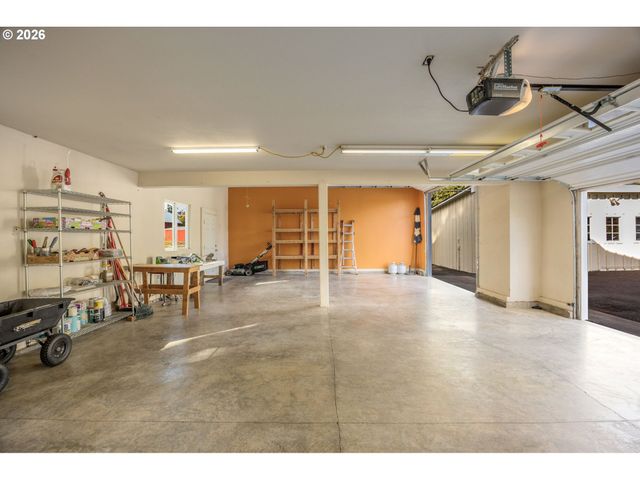 13528 Ne DENBROOK Rd, Aurora, OR 97002