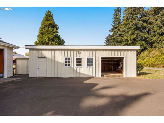 13528 Ne DENBROOK Rd, Aurora, OR 97002