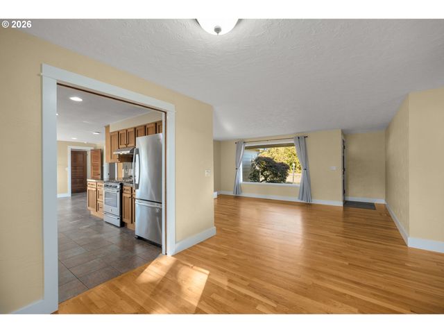 13528 Ne DENBROOK Rd, Aurora, OR 97002