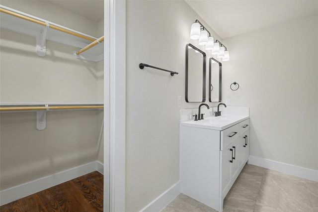 107 Russell ST, Liberty Hill, TX 78642