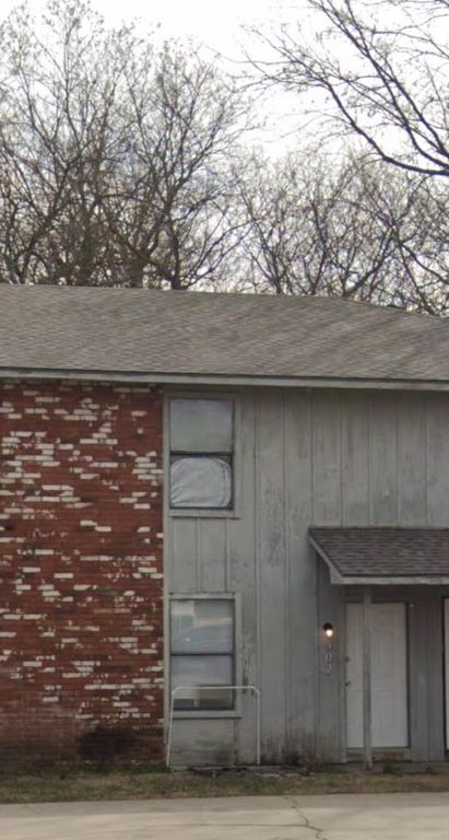 502 N Betty Jo Drive, Fayetteville, AR 72701