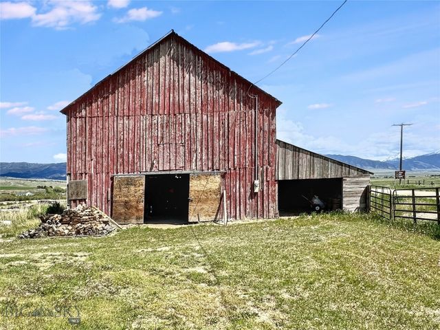 21 North Ennis Lake Road, Mcallister, MT 59740