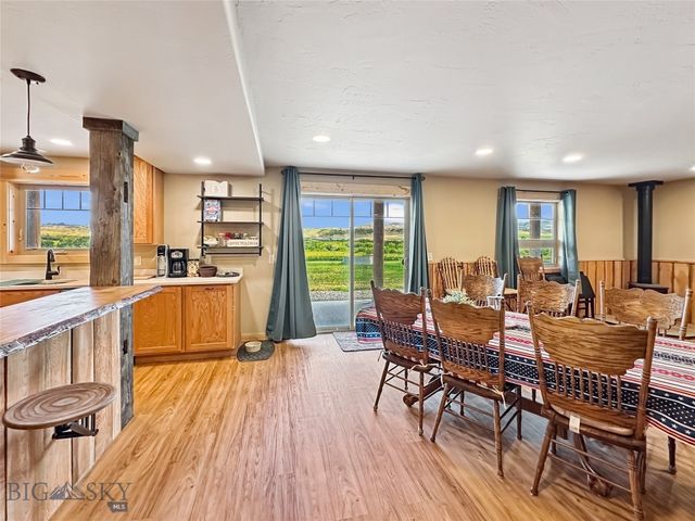 21 North Ennis Lake Road, Mcallister, MT 59740