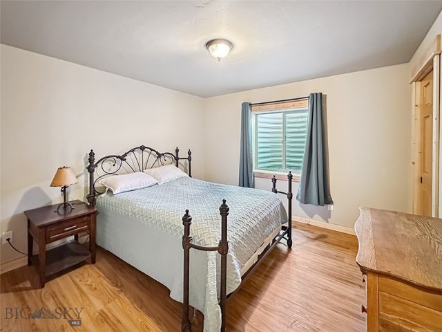 21 North Ennis Lake Road, Mcallister, MT 59740