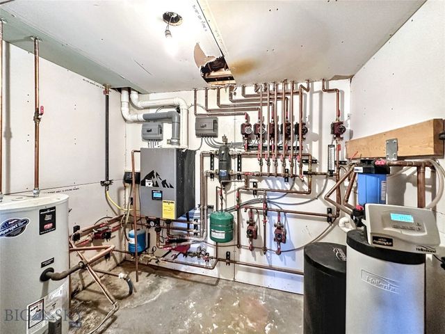 21 North Ennis Lake Road, Mcallister, MT 59740