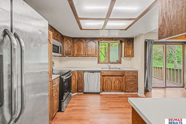 900 Mckenzie Avenue, Council Bluffs, IA 51503