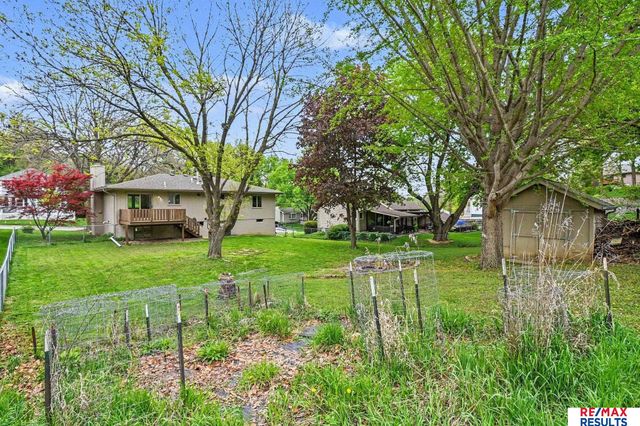 900 Mckenzie Avenue, Council Bluffs, IA 51503
