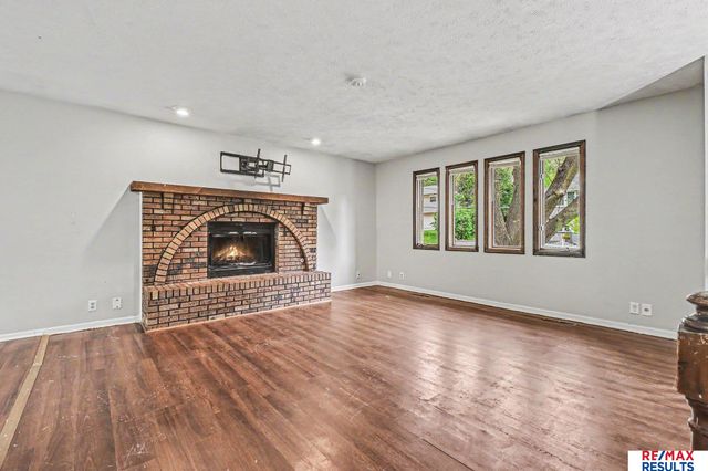 900 Mckenzie Avenue, Council Bluffs, IA 51503