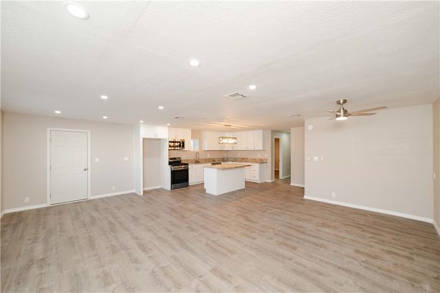 886 Citrus Street, Bullhead City, AZ 86442