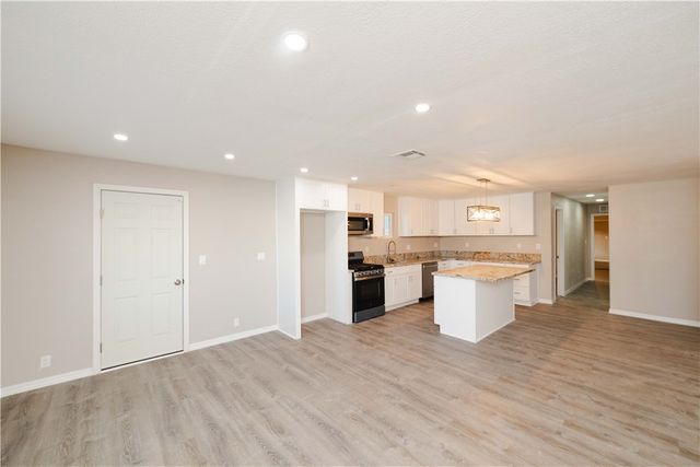 886 Citrus Street, Bullhead City, AZ 86442