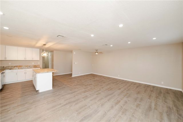 886 Citrus Street, Bullhead City, AZ 86442