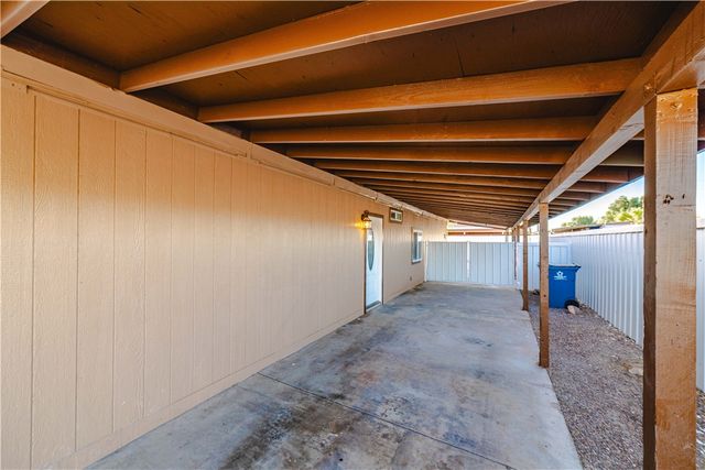 886 Citrus Street, Bullhead City, AZ 86442