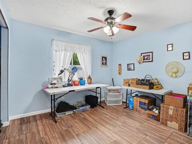 184 CORAL REEF CIRCLE, Kissimmee, FL 34743