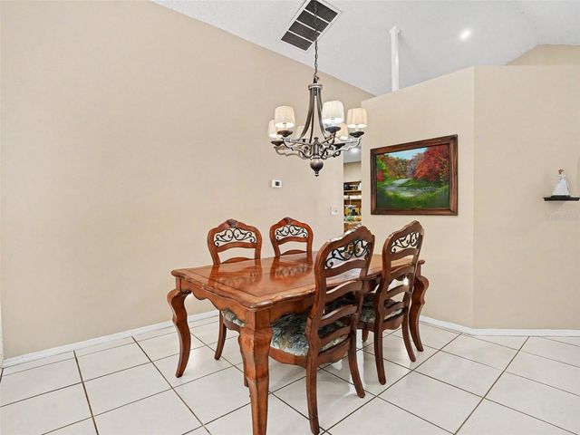 184 CORAL REEF CIRCLE, Kissimmee, FL 34743