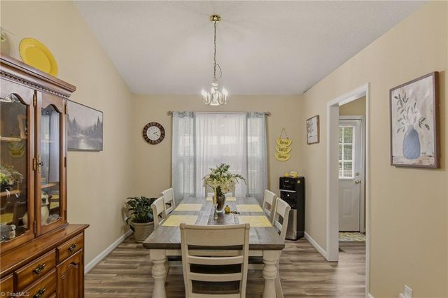 120 Hazelwood Court, Lexington, NC 27295