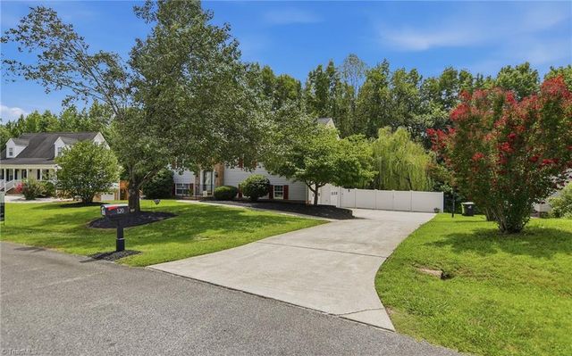 120 Hazelwood Court, Lexington, NC 27295