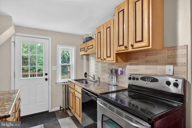 104 WAELCHLI AVE, Baltimore, MD 21227