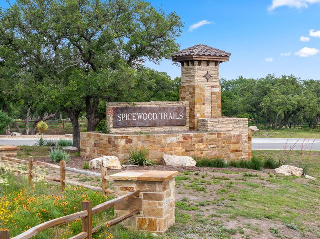 305 Spicewood Trails DR, Spicewood, TX 78669
