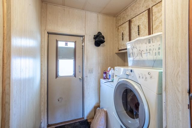 4521 White River Drive, Redding, CA 96003