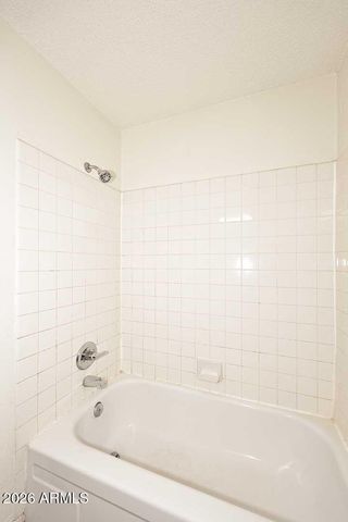 1734 W TUCKEY Lane 11, Phoenix, AZ 85015