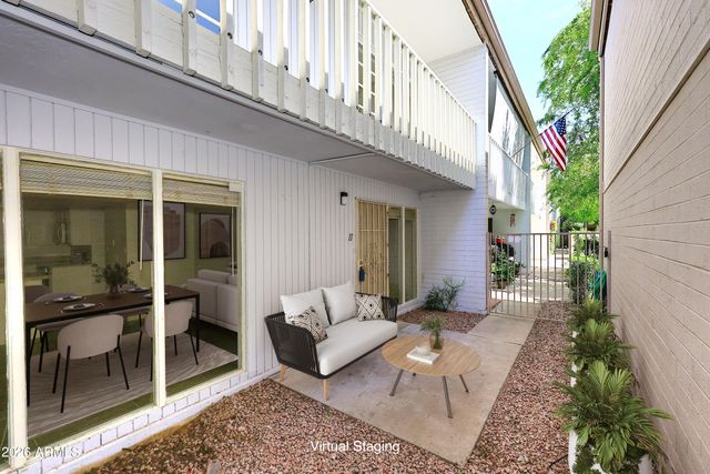 1734 W TUCKEY Lane 11, Phoenix, AZ 85015