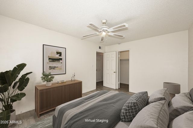 1734 W TUCKEY Lane 11, Phoenix, AZ 85015