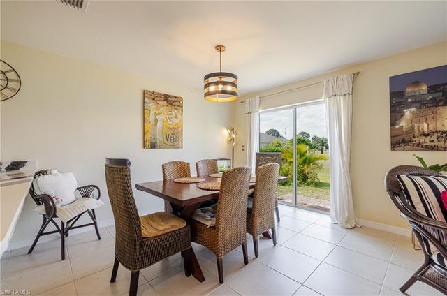 1607 35th LN, Cape Coral, FL 33909