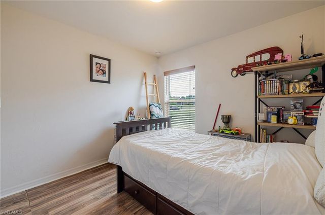 1607 35th LN, Cape Coral, FL 33909