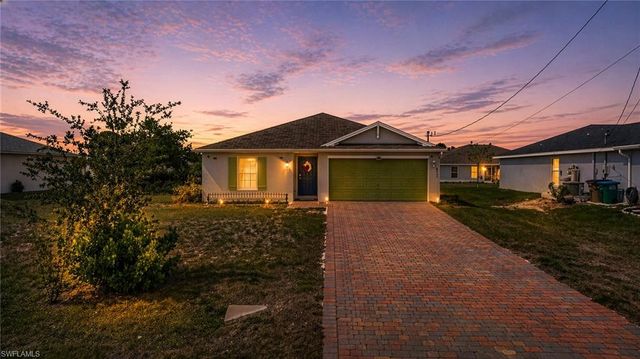 1607 35th LN, Cape Coral, FL 33909
