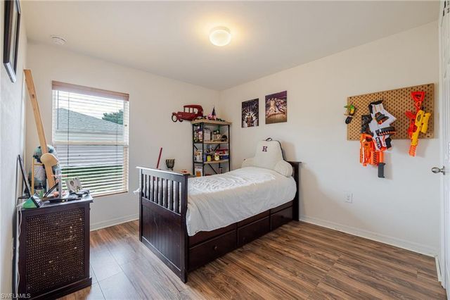 1607 35th LN, Cape Coral, FL 33909