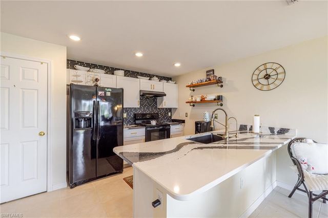 1607 35th LN, Cape Coral, FL 33909