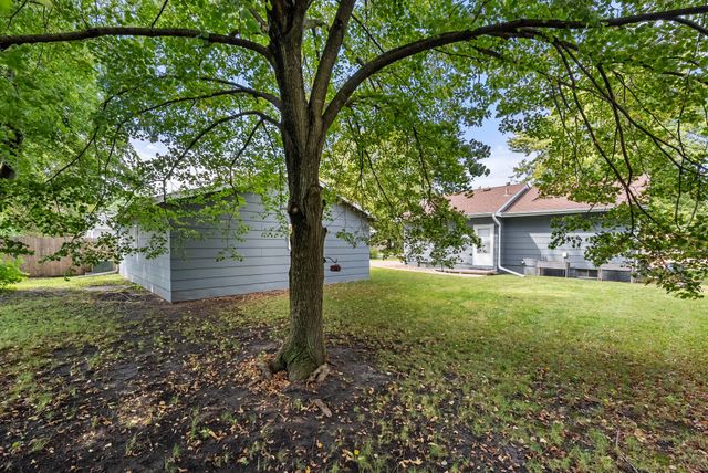 1717 NW 9th Street, Ankeny, IA 50023