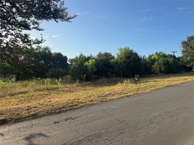 237 WOODCREEK DR, Wimberley, TX 78676