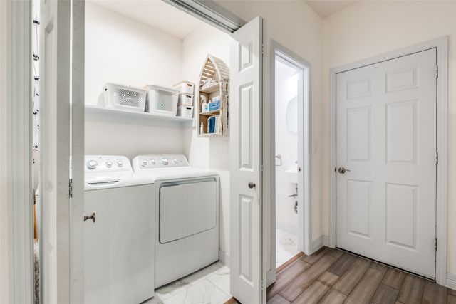 711 Hollywood Avenue, Dallas, TX 75208